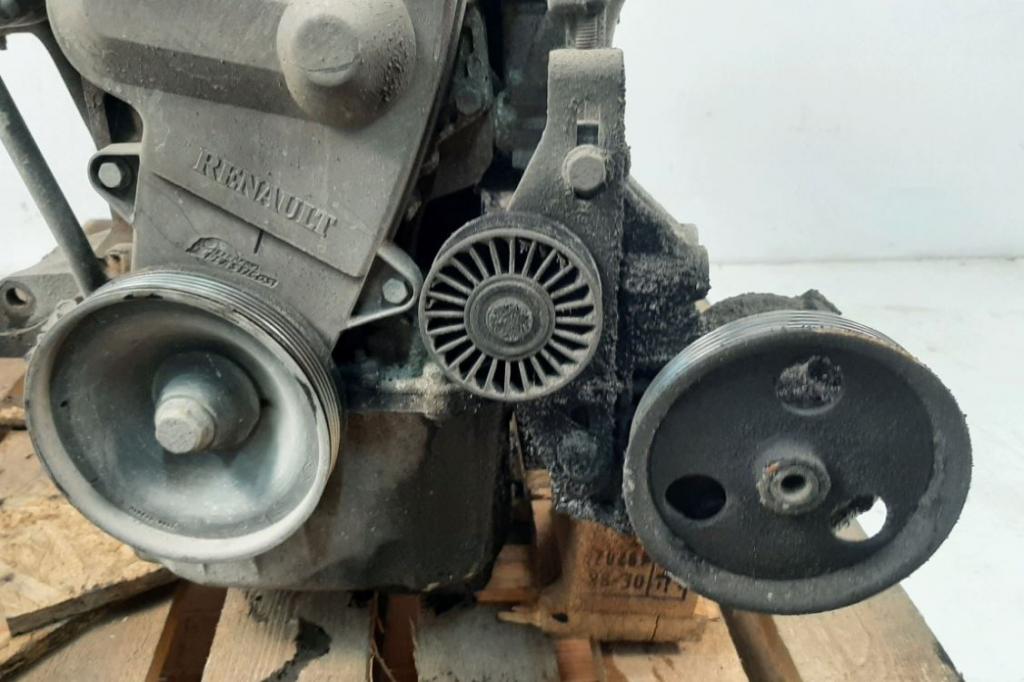 Renault Thalia I 1998-2009 sedan 1.4 petrol MT 55 kW 2004 Motor benzín K7J700