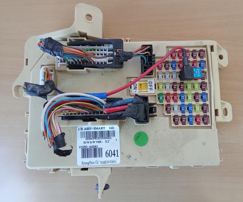 Hyundai I30 I 2007-2012 combi 1.6 CRDI diesel MT 85 kW Modul BSI 91950-A6041