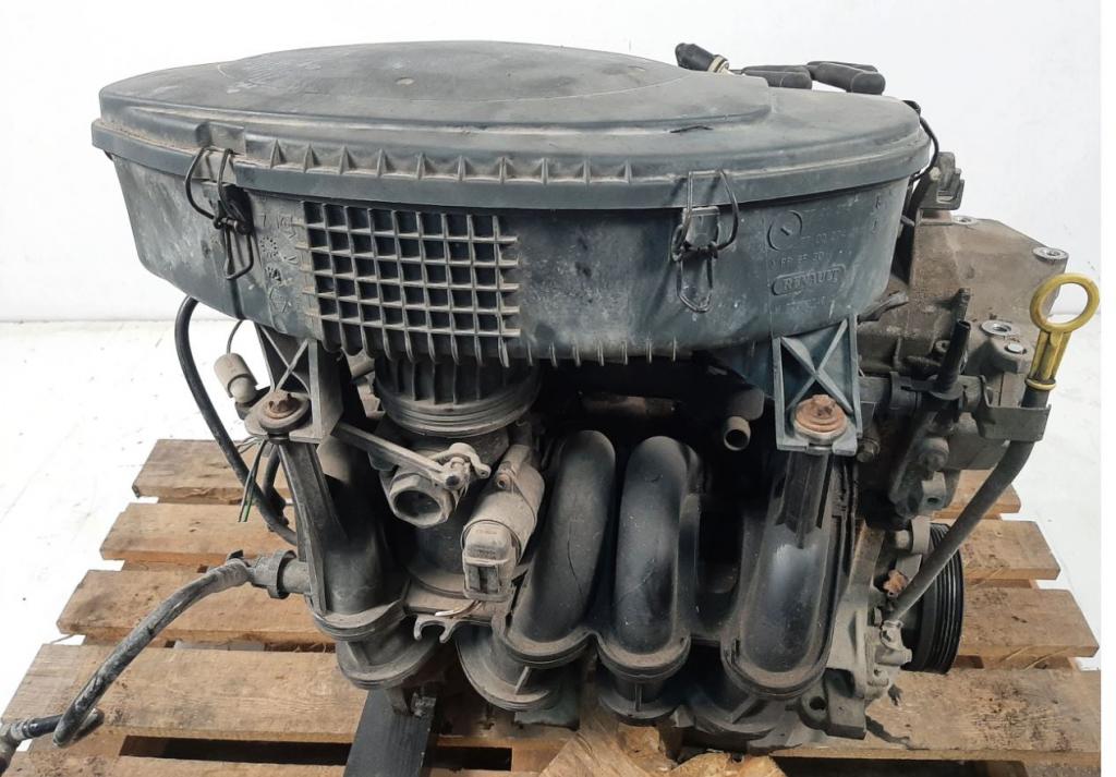Renault Thalia I 1998-2009 sedan 1.4 petrol MT 55 kW 2004 Motor benzín K7J700