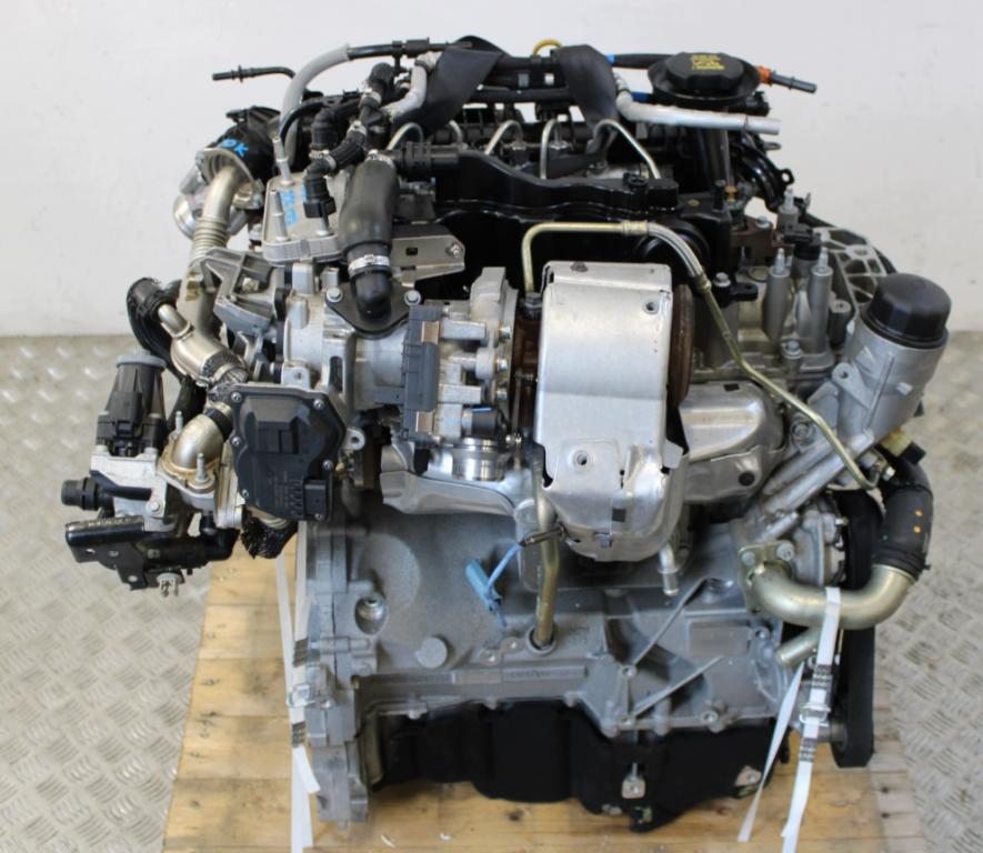 Land Rover Discovery Sport L550 2014-2019 hatchback 2.0 D diesel 204DTD AT Motor diesel 204DTD