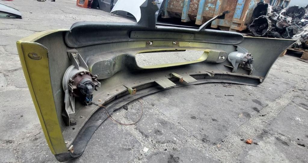 Opel Tigra A 1994-2001 hatchback 1.4 16v petrol MT 66 kW 1999  Nárazník predný Z488