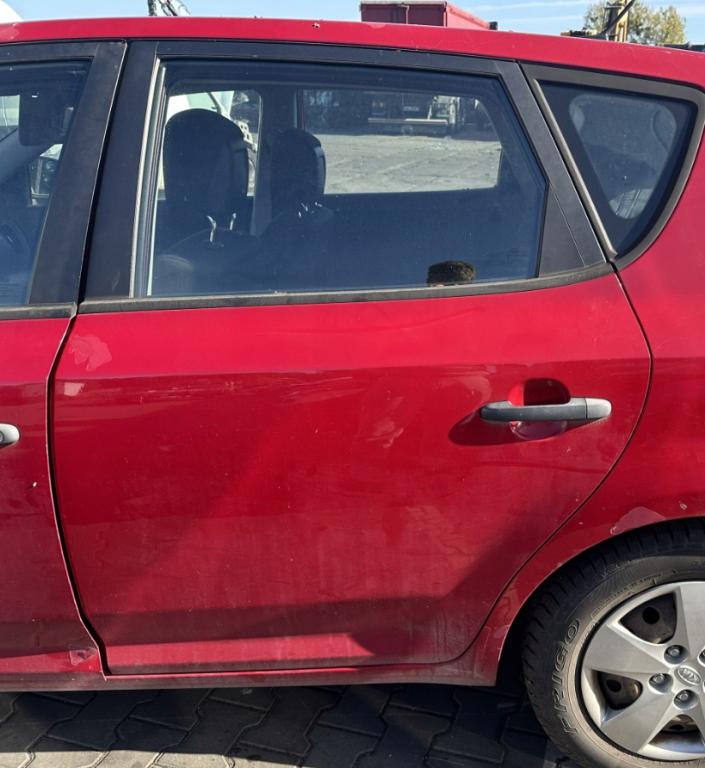 Kia Ceed I 2006-2012 hatchback  2007  Dvere zadné ľavé 77003-1H000  HR 