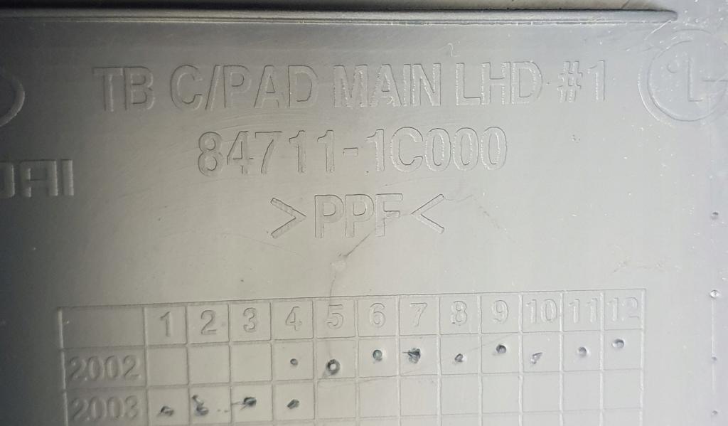 Hyundai Getz hatchback 1.1 petrol MT 46 kW 2003 Palubná doska 84711-1C000