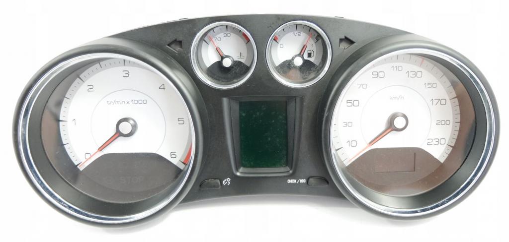 Peugeot 308 I 2007-2013 hatchback 1.6 HDI diesel MT 80 kW 2010  Prístrojová doska 9665107680