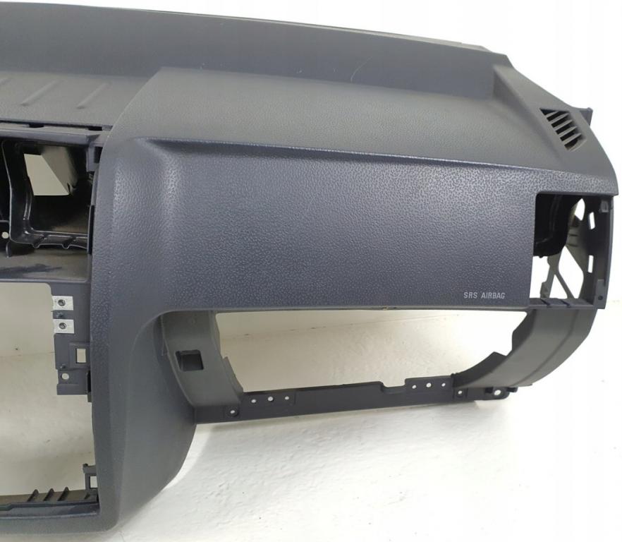 Hyundai Getz hatchback 1.1 petrol MT 46 kW 2003 Palubná doska 84711-1C000