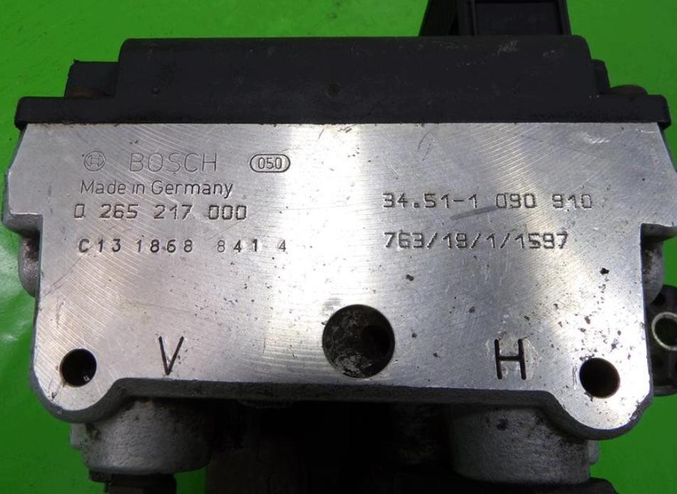 BMW 5 E39 1996-2003 sedan 2.5 D diesel MT 120 kW 2001  Pumpa ABS 0265217000