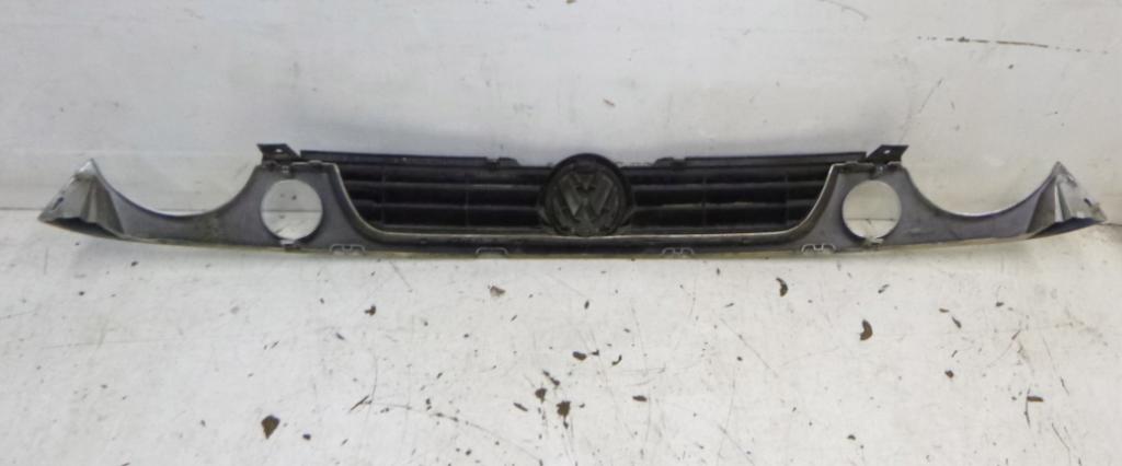 Volkswagen Lupo hatchback Mriežka predná (maska chladiča) 6X0853661B