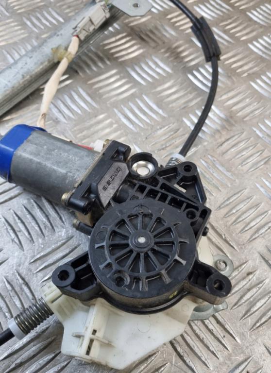 Honda Accord VI 1998-2002 Mechanizmus stieračov predný ľavý 0130821905