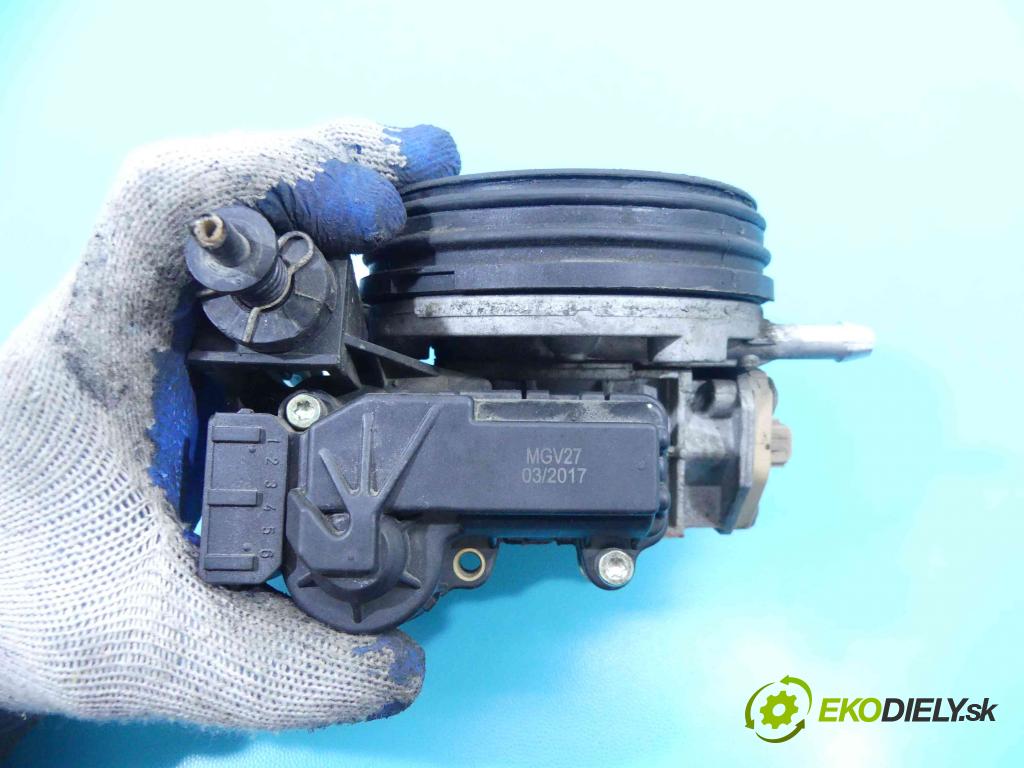 Peugeot 106 1.1 60 hp manual 44 kW 1124 cm3 5- karburátor  (Karburátory)