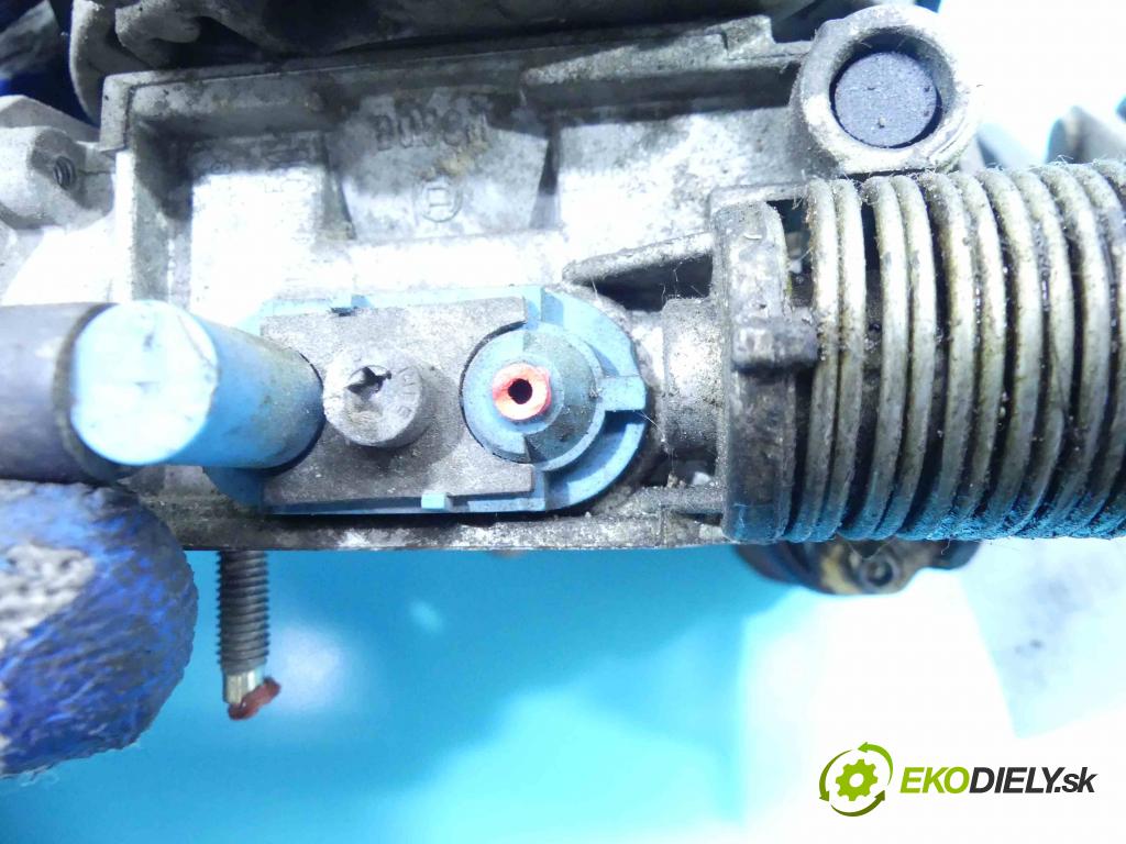 Peugeot 106 1.1 60 hp manual 44 kW 1124 cm3 5- karburátor  (Karburátory)