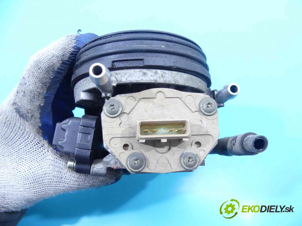 Peugeot 106 1.1 60 hp manual 44 kW 1124 cm3 5- karburátor  (Karburátory)