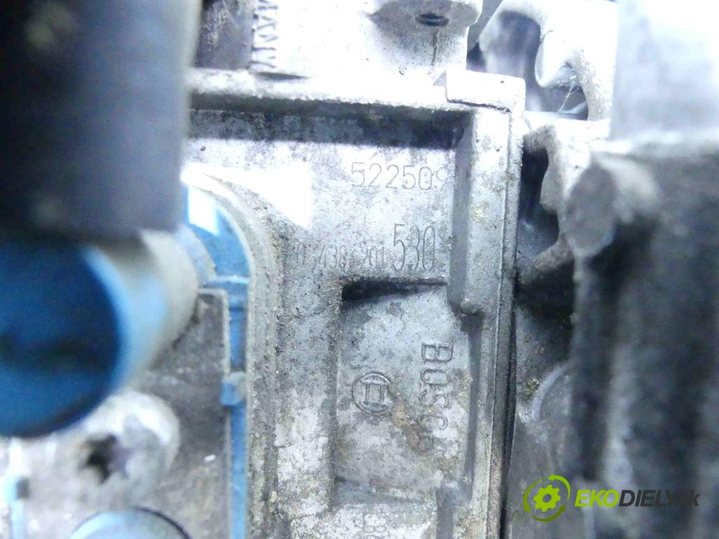 Peugeot 106 1.1 60 hp manual 44 kW 1124 cm3 5- karburátor  (Karburátory)