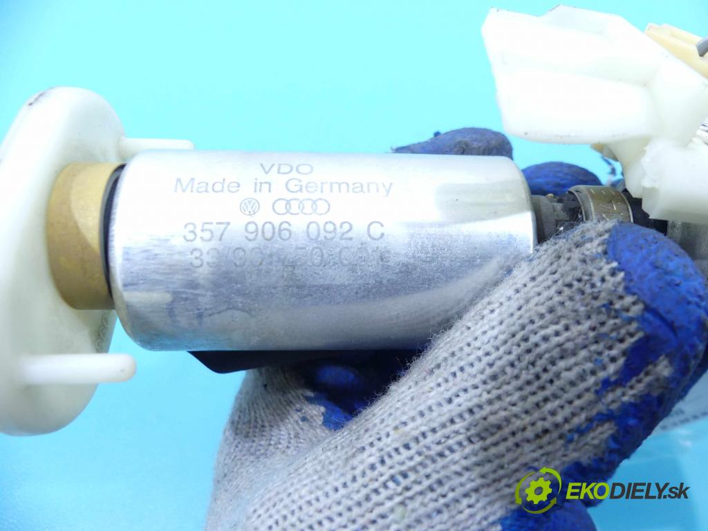 Seat Toledo I 1991-1998 1.6 75 hp manual 55 kW 1595 cm3 5- čerpadlo paliva 357906092C