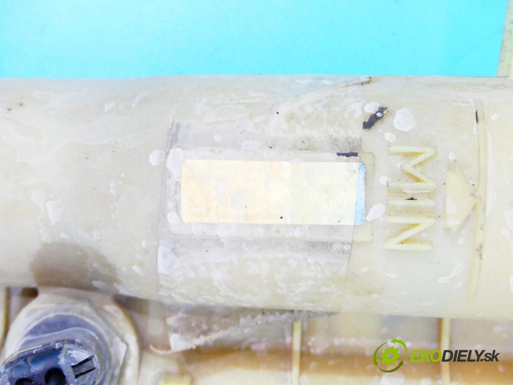Fiat Marea 1.6 16v 103 HP manual 76 kW 1581 cm3 5- chladič  (Chladiče)