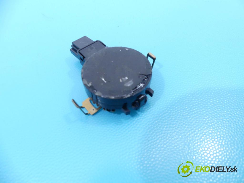 Ford Focus Mk4 2018- 1.5 T 150 HP manual 110 kW 1496 cm3 5- snímač déšť: G3GT-17D547-BB (Snímače dažďa)