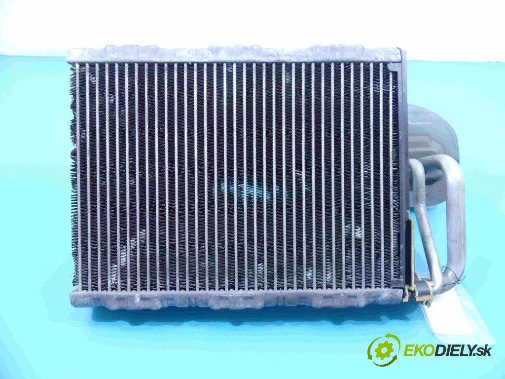 Bmw 7 F01 2008-2015 3.0d 245KM automatic 180 kW 2993 cm3 4- radiator 9159803 (Radiátory kúrenia)