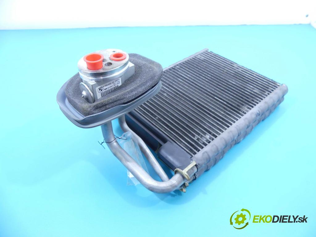 Bmw 7 F01 2008-2015 3.0d 245KM automatic 180 kW 2993 cm3 4- radiator 9159803 (Radiátory kúrenia)