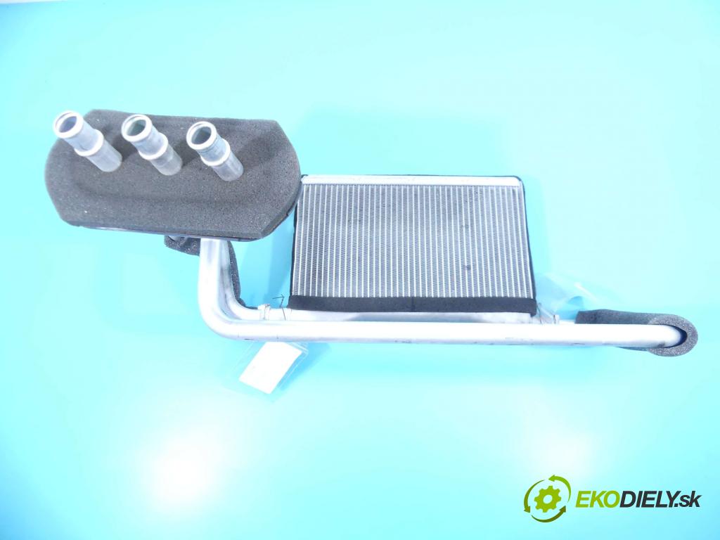 Bmw 7 F01 2008-2015 3.0d 245KM automatic 180 kW 2993 cm3 4- radiator S8206001 (Radiátory kúrenia)