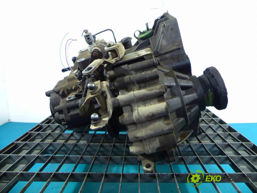 Skoda Octavia I 1996-2010 1.6 75 HP manual 55 kW 1598 cm3 5- prevodovka stupeň,rýchlosť manual DRY
