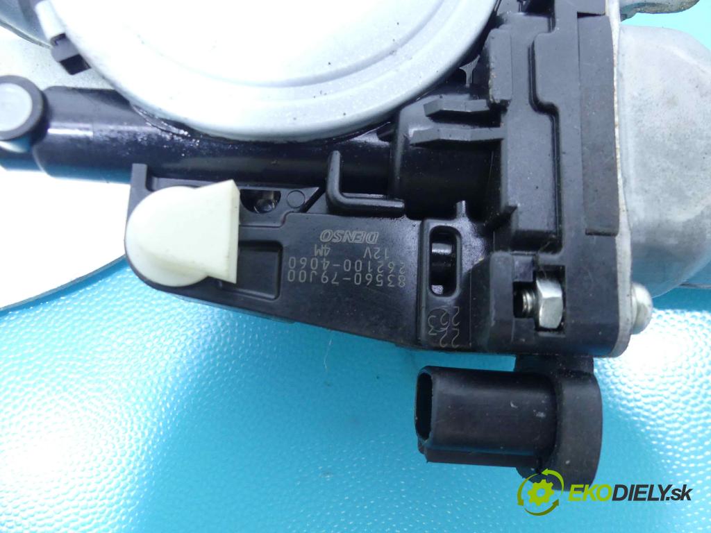 Fiat Sedici 1.6 16V 120 hp manual 88 kW 1586 cm3 5- mechanismus stahování zadní levý