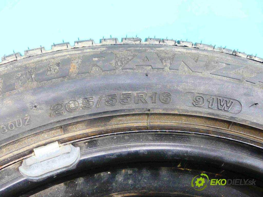 Vw Golf IV 1997-2003 1.6 SR 101 hp manual 74 kW 1595 cm3 5- kola: dojazdove: