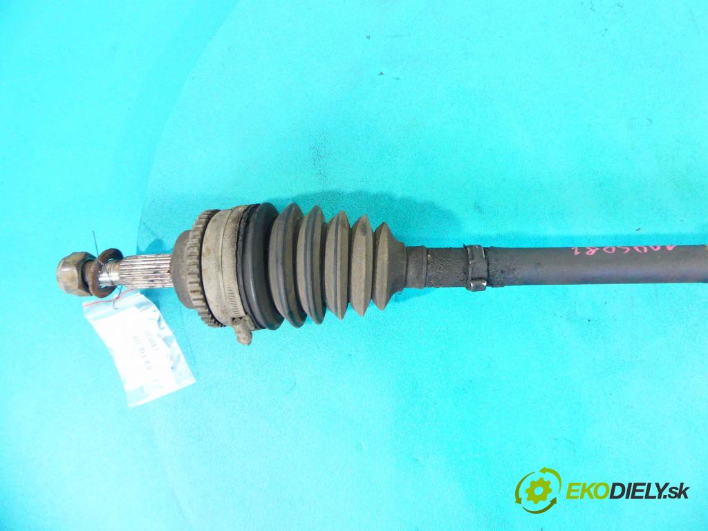 Nissan Kubistar 1.5 dci 82 HP manual 60 kW 1461 cm3 5- poloos pravé 8200236099 (Poloosy)