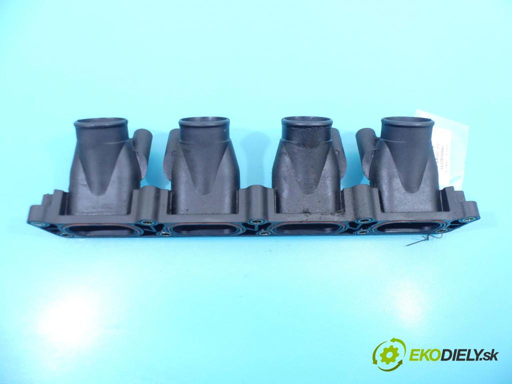 Audi A4 B6 2000-2004 2.0 20v 131 HP automatic 96 kW 1984 cm3 4- zvod nasávací 06B133216G (Sacie potrubia)