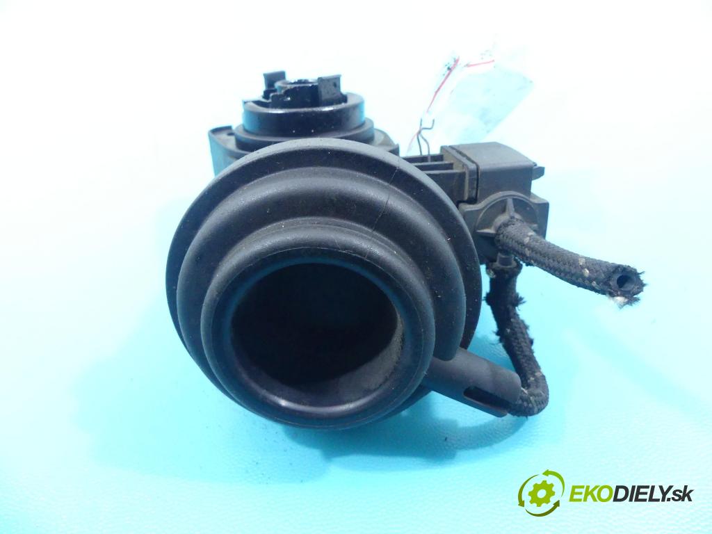Audi A4 B6 2000-2004 2.0 20v 131 hp automatic 96 kW 1984 cm3 4- Ovladač: 2900304279