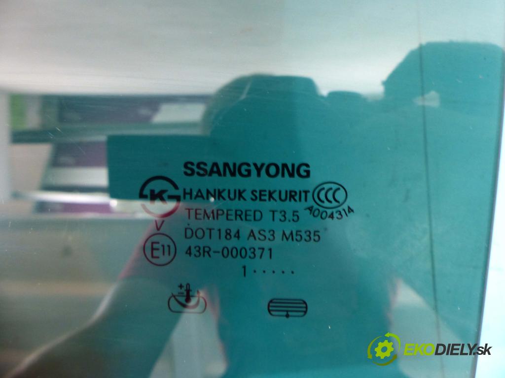 Ssangyong Korando III 2010-2019 2.0 D 175 HP automatic 129 kW 1998 cm3 5- sklo dvere zadné ľavé