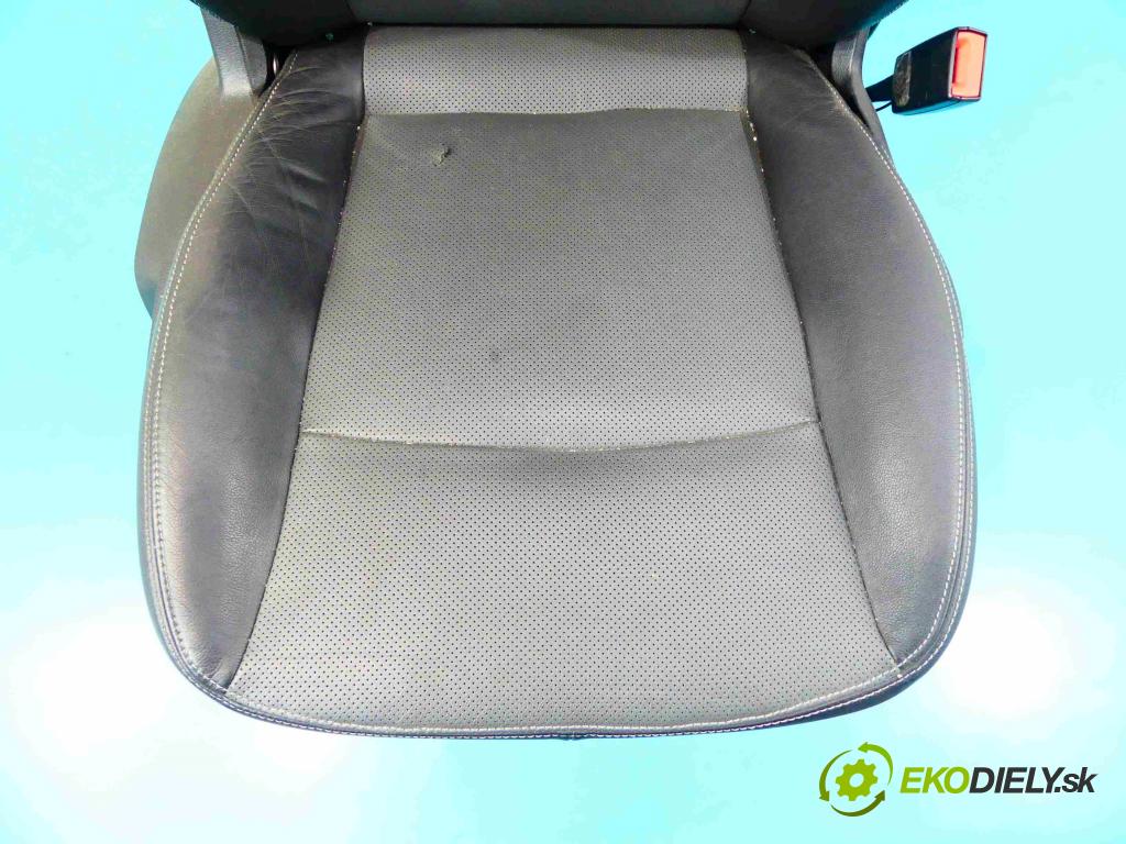 Ford Galaxy Mk2 2006-2015 2.0 tdci 136hp manual 100 kW 1997 cm3 5- Sedadlo pravý  (Sedačky, sedadla)