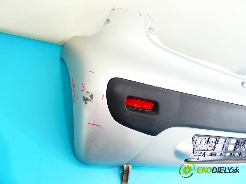 Peugeot 107 1.4 hdi 54 HP manual 40 kW 1398 cm3 5- nárazník zadné  (Ostatné)
