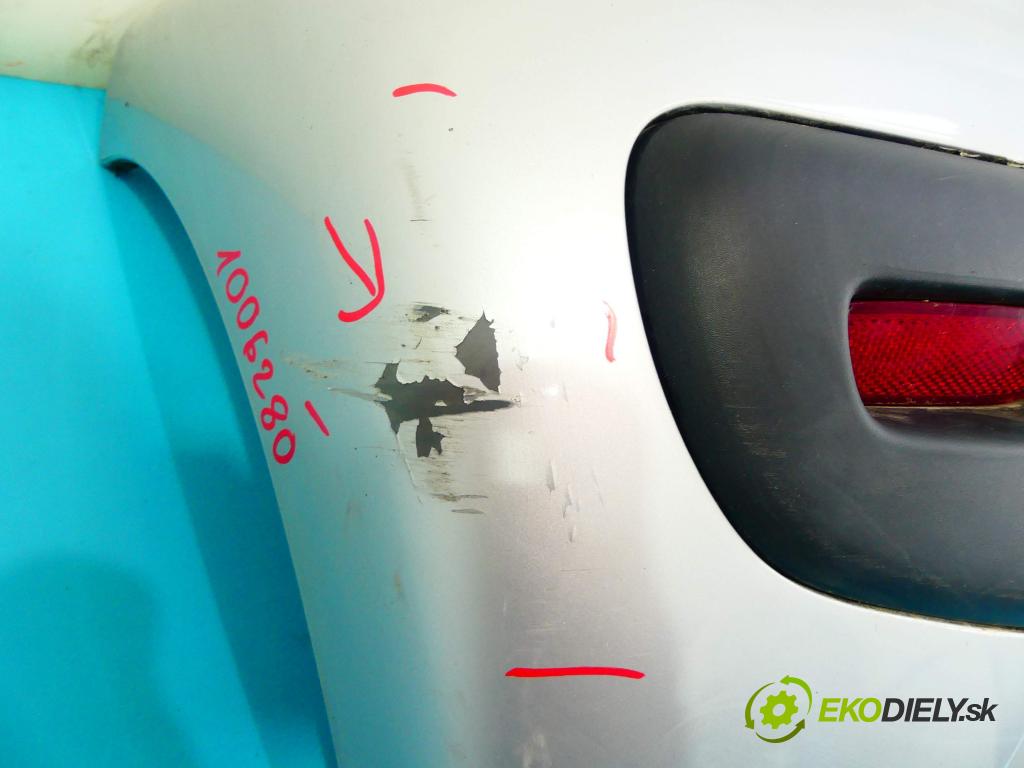 Peugeot 107 1.4 hdi 54 HP manual 40 kW 1398 cm3 5- nárazník zadné  (Ostatné)