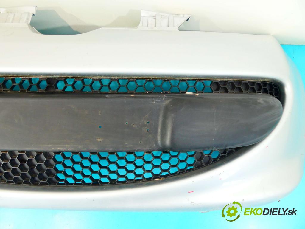 Peugeot 107 1.4 hdi 54 HP manual 40 kW 1398 cm3 5- nárazník predné  (Ostatné)