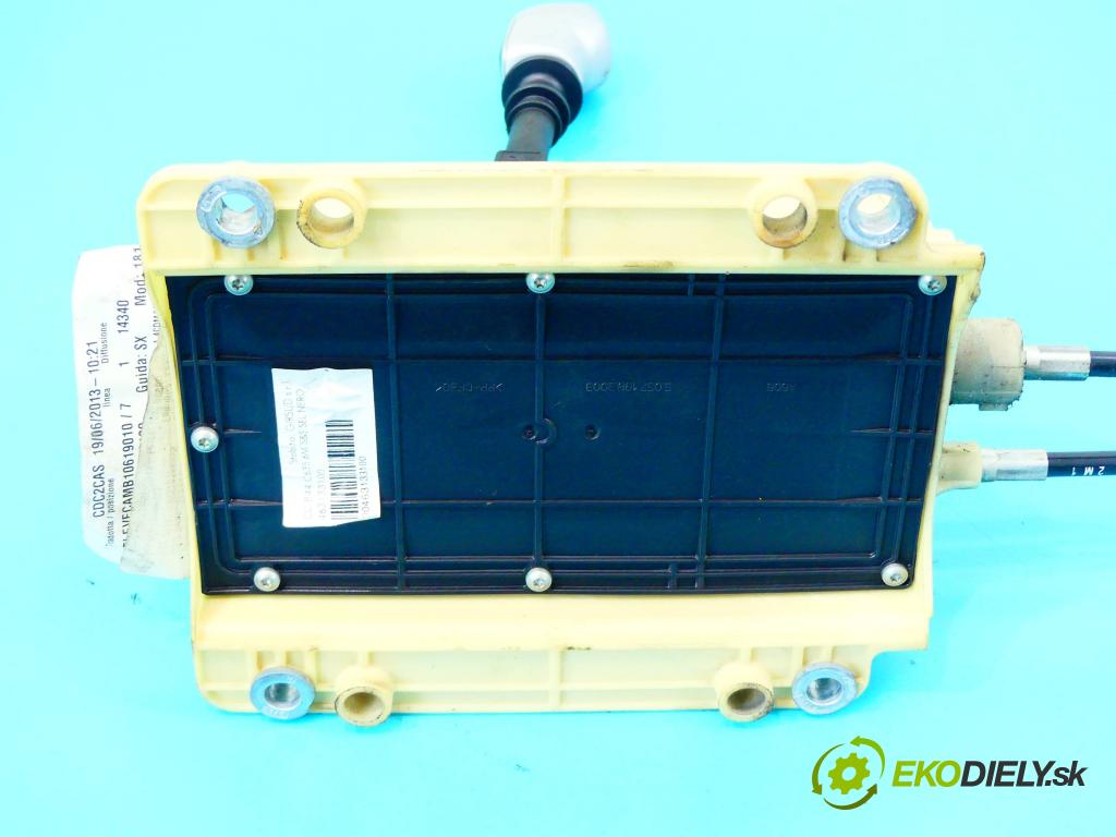 Lancia Delta III 2008-2014 1.4 T 140 HP manual 103 kW 1368 cm3 5- Páka: Změny: stupeň,rýchlosť 463133100 (Rýchlostné páky / kulisy)