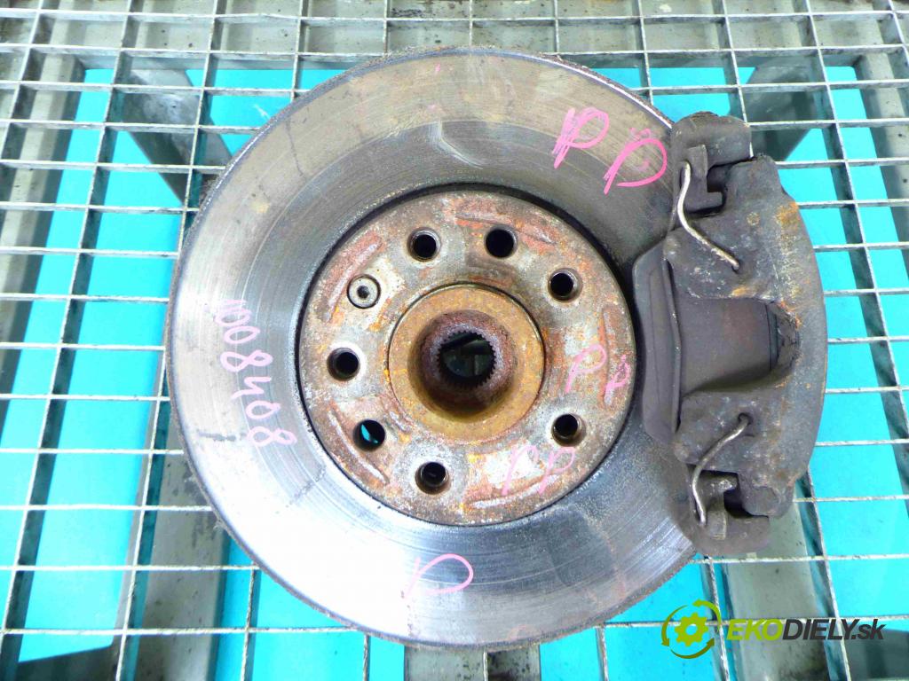 Opel Vectra B 1995-2002 1.8 16v 116 HP manual 85 kW 1796 cm3 5- náboj pravé  (Náboje)
