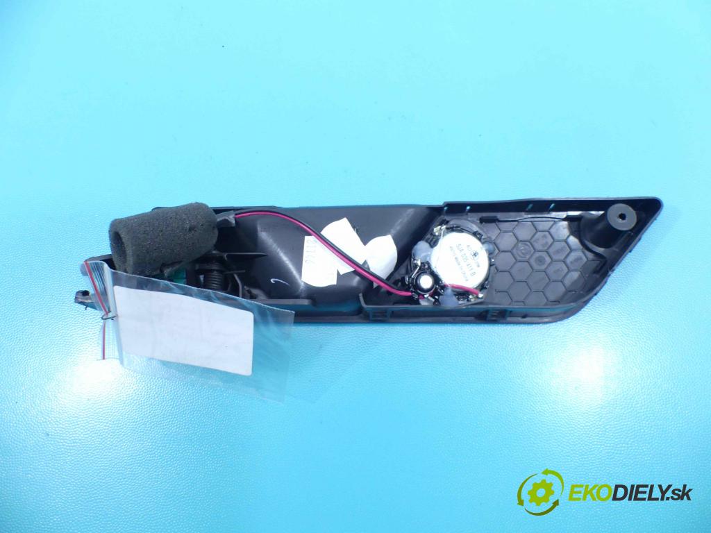 Skoda Fabia III 2014- 1.4 tdi 105 HP manual 77 kW 1422 cm3 5- rukoväť uvnitř: predné pravé