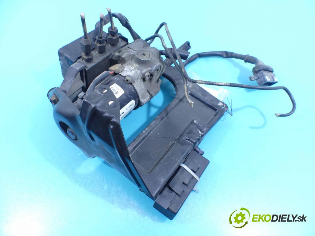 Volvo 850 2.0 20v 143 HP manual 105 kW 1984 cm3 4- čerpadlo abs 9140932 (Pumpy ABS)