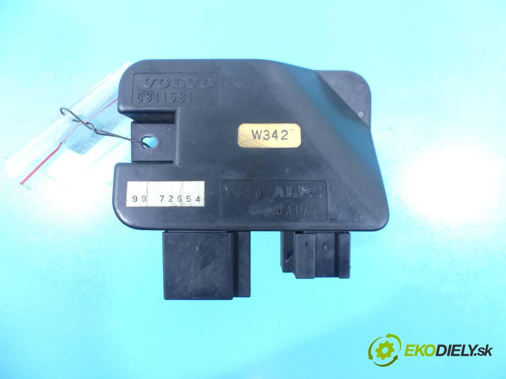Volvo 850 2.0 20v 143 hp manual 105 kW 1984 cm3 4- rezistor 6811581