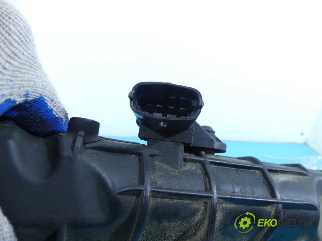 Alfa romeo Gt 1.9 jtd 150 HP manual 110 kW 1910 cm3 3- zvod nasávací 551850220 (Sacie potrubia)