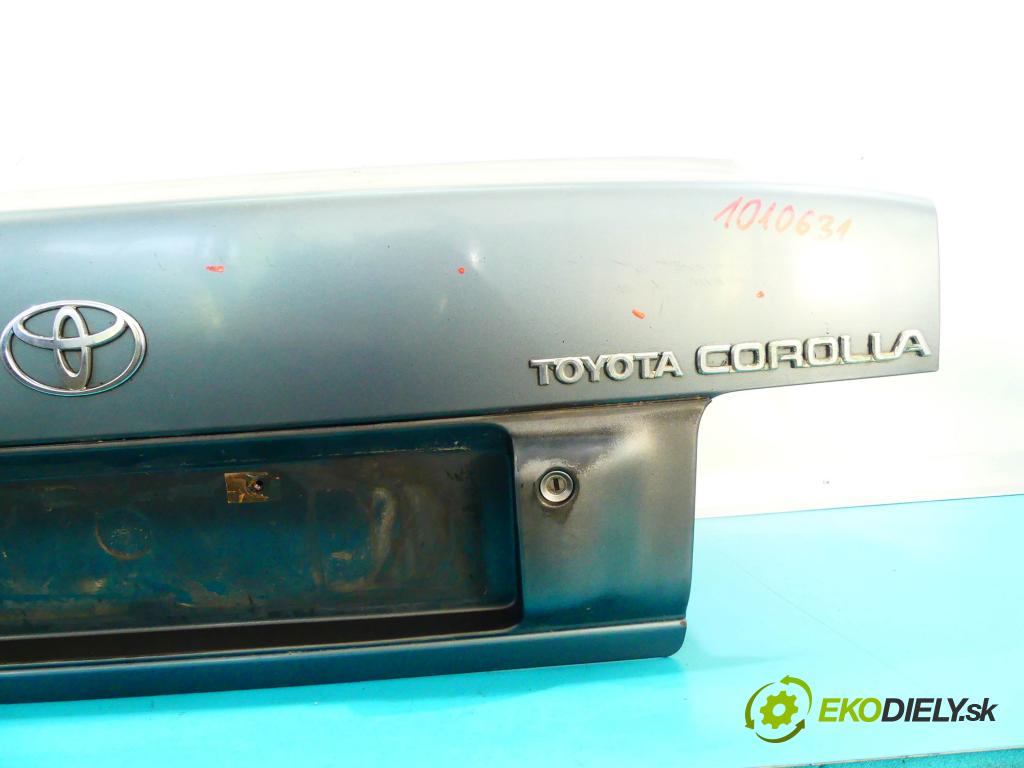 Toyota Corolla E10 1,4.0 16v 75 HP manual 55 kW 1332 cm3 4- zadna kufor  (Zadné kapoty)