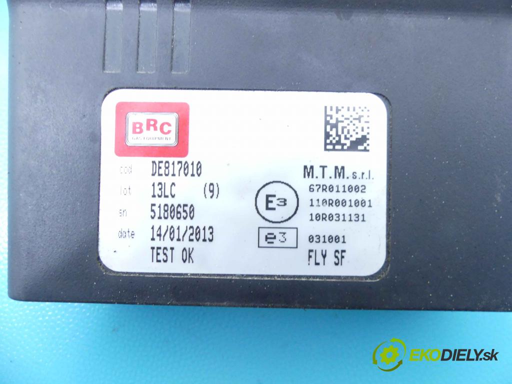 Fiat Stilo 1.6 16v 103 HP manual 76 kW 1596 cm3 3- modul riadiaca jednotka DE817010 (Ostatné)