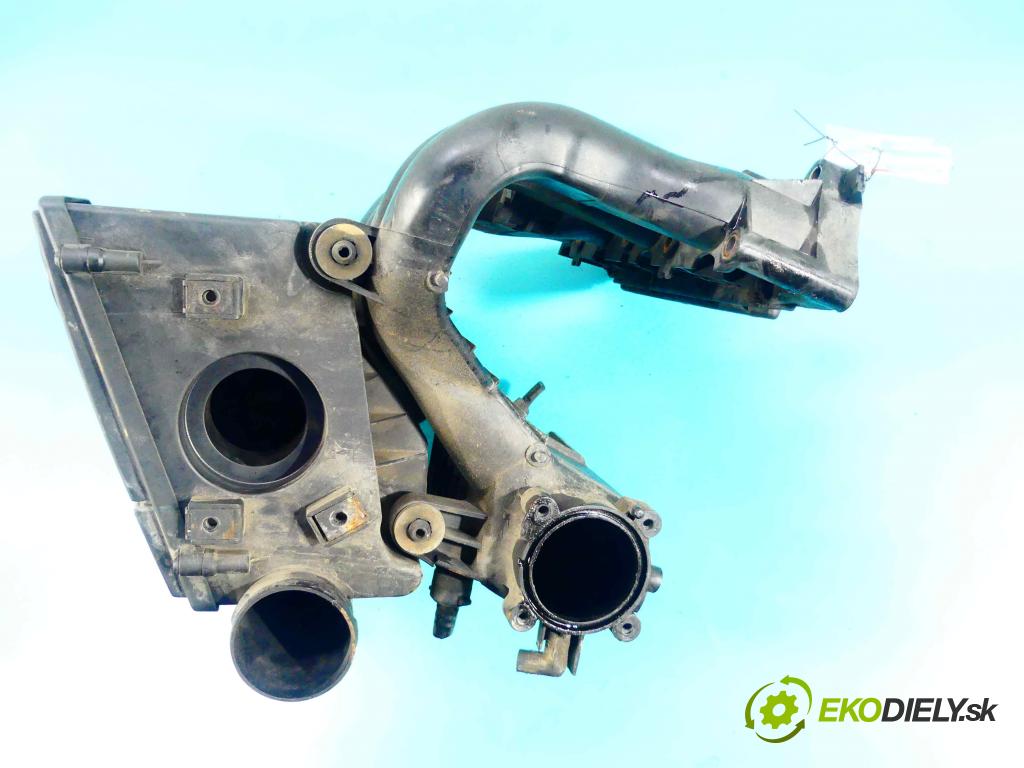 Mercedes A W168 1997-2004 1.9 125 HP manual 92 kW 1898 cm3 5- zvod nasávací A1661410101 (Sacie potrubia)