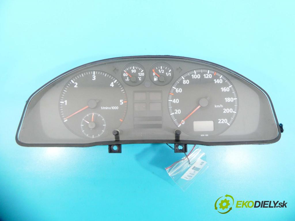 Audi A4 B5 1994-2001 1.9 tdi 110 hp manual 81 kW 1896 cm3 5- Přístrojová deska 8D0919035A (Přístrojové desky, displeje)