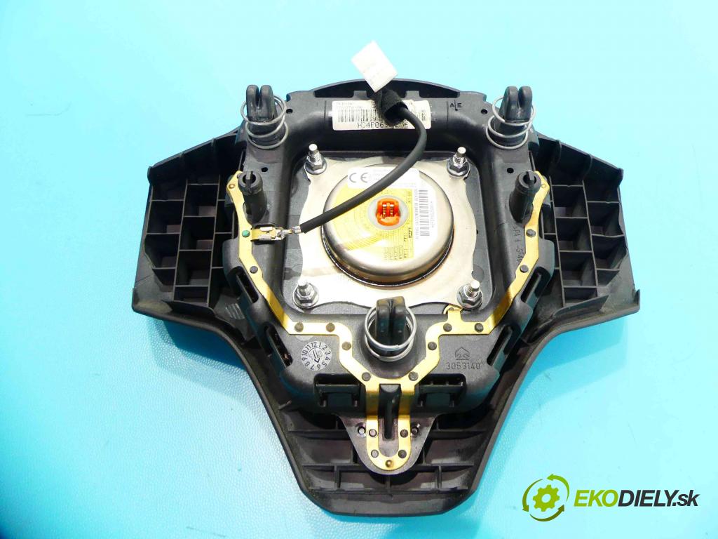 Toyota Yaris II 2005-2011 1.4 D4D 90 HP manual 66 kW 1364 cm3 3- kokpit,pristrojová doska rozdeľovacia 89170-0D180