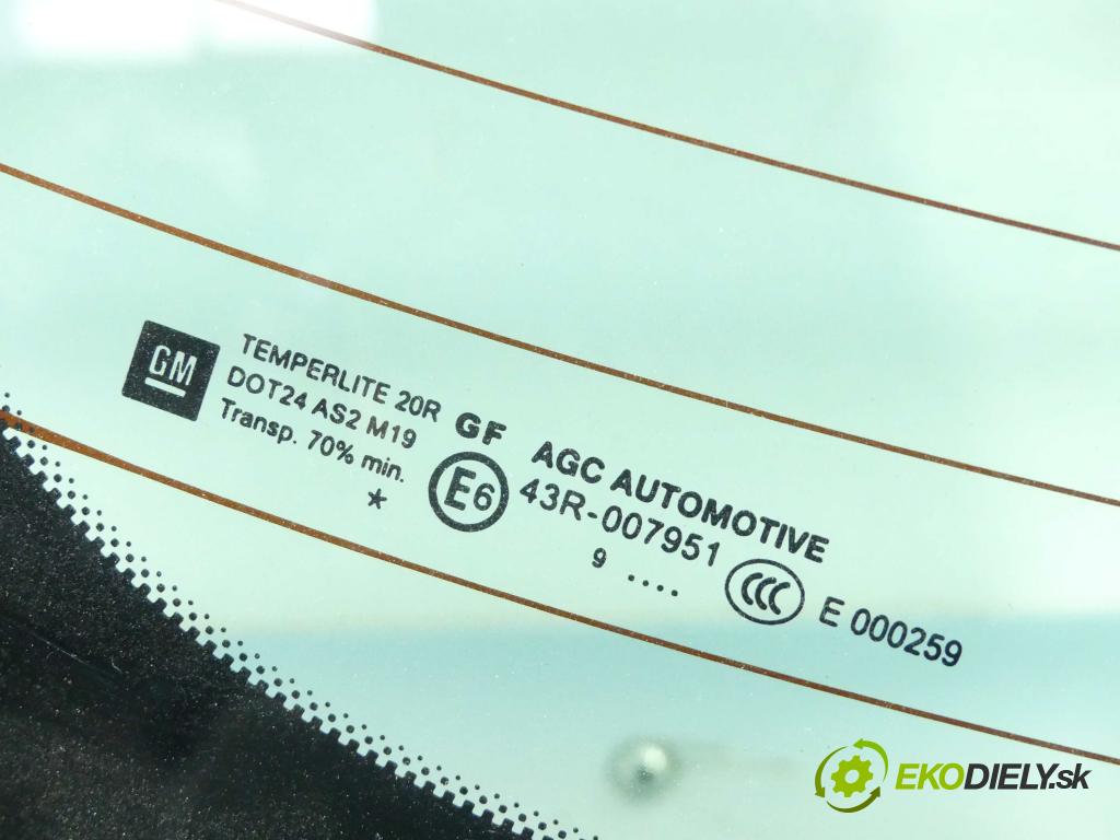 Opel Insignia 08-17 2.0 CDTi 160 hp manual 118 kW 1956 cm3 5- sklo zadní  (Okna zadní)