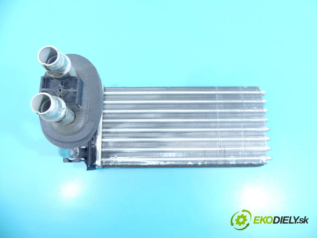 Peugeot 3008 2009-2016 1.6 hdi 111KM manual 82 kW 1560 cm3 5- radiator  (Radiátory kúrenia)