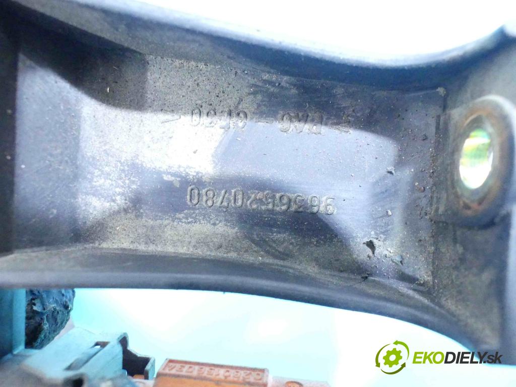 Peugeot 206 1.6 16v 109 HP manual 80 kW 1587 cm3 5- vstrek 9636520780 (Vstrekovače)