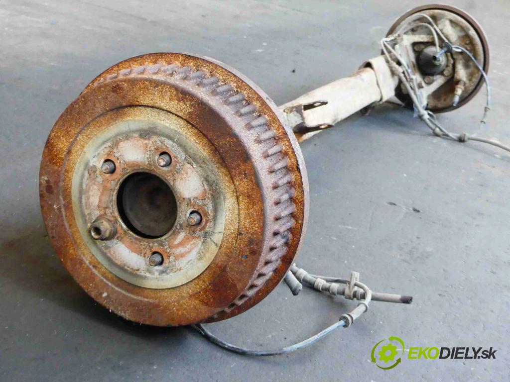 Dodge Caravan IV 2000-2007 3.3 V6 182KM automatic 134 kW 3301 cm3 5- zadní výztuha