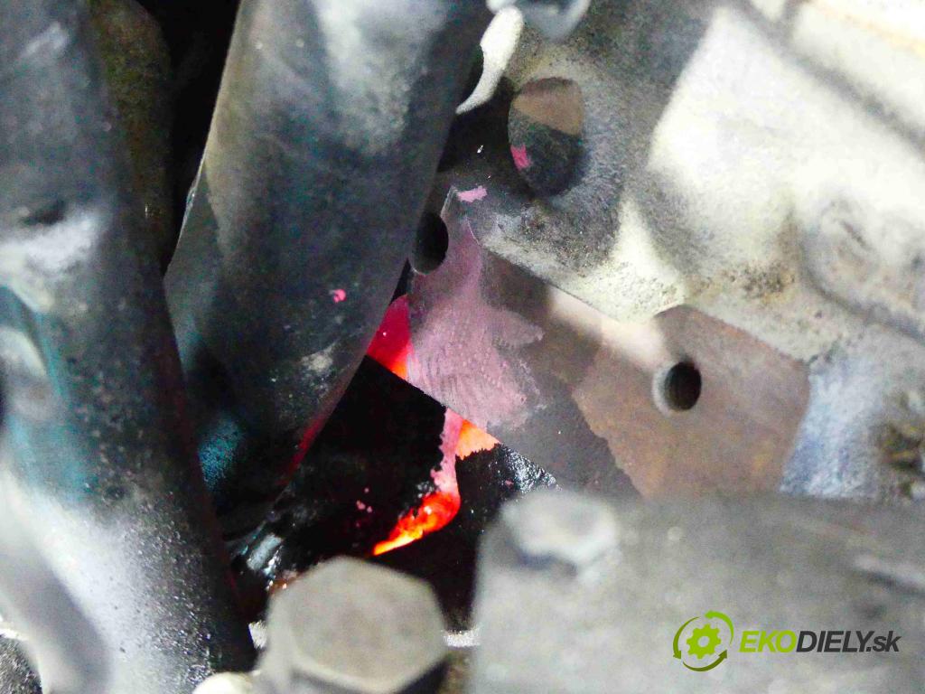 Audi A4 B5 1994-2001 1.9 tdi 110 HP manual 81 kW 1896 cm3 5- motor diesla AVG