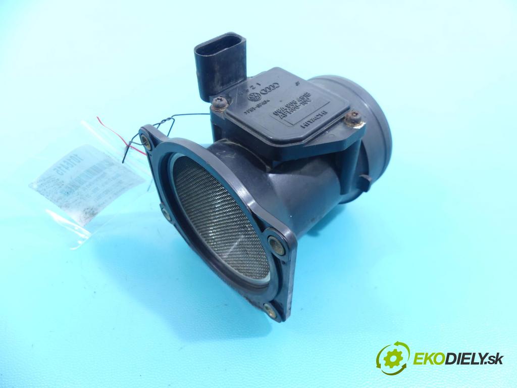 Skoda Octavia I 1996-2010 1.6 SR 101 HP manual 74 kW 1598 cm3 5- průtokoměr: 06A906461B (Váhy vzduchu)